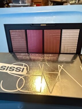NARS Women Makeup Blush Palette - Rose, Mauve, Peach, Champagne